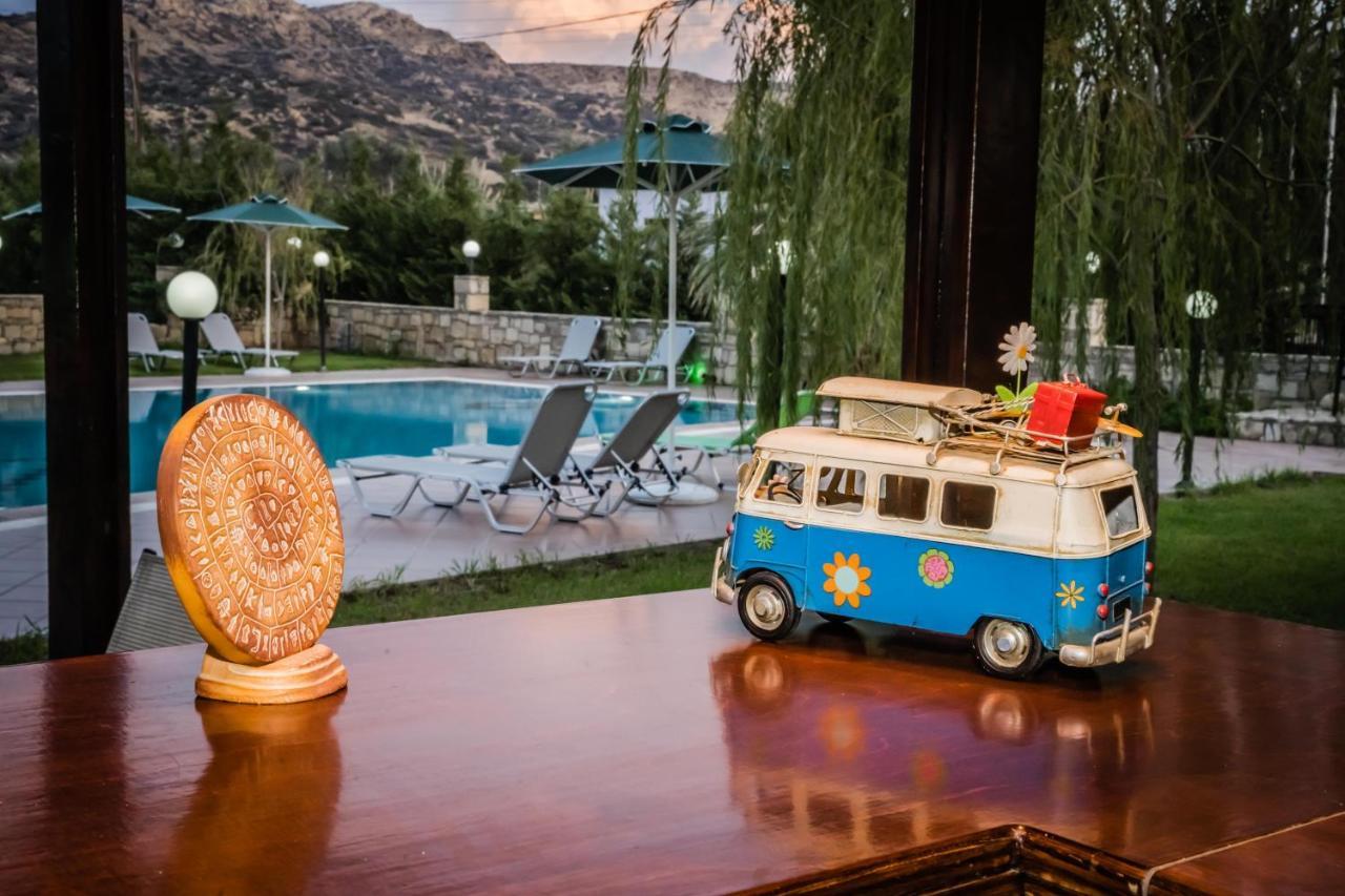 Dimitris Villa Hotel マタラ エクステリア 写真