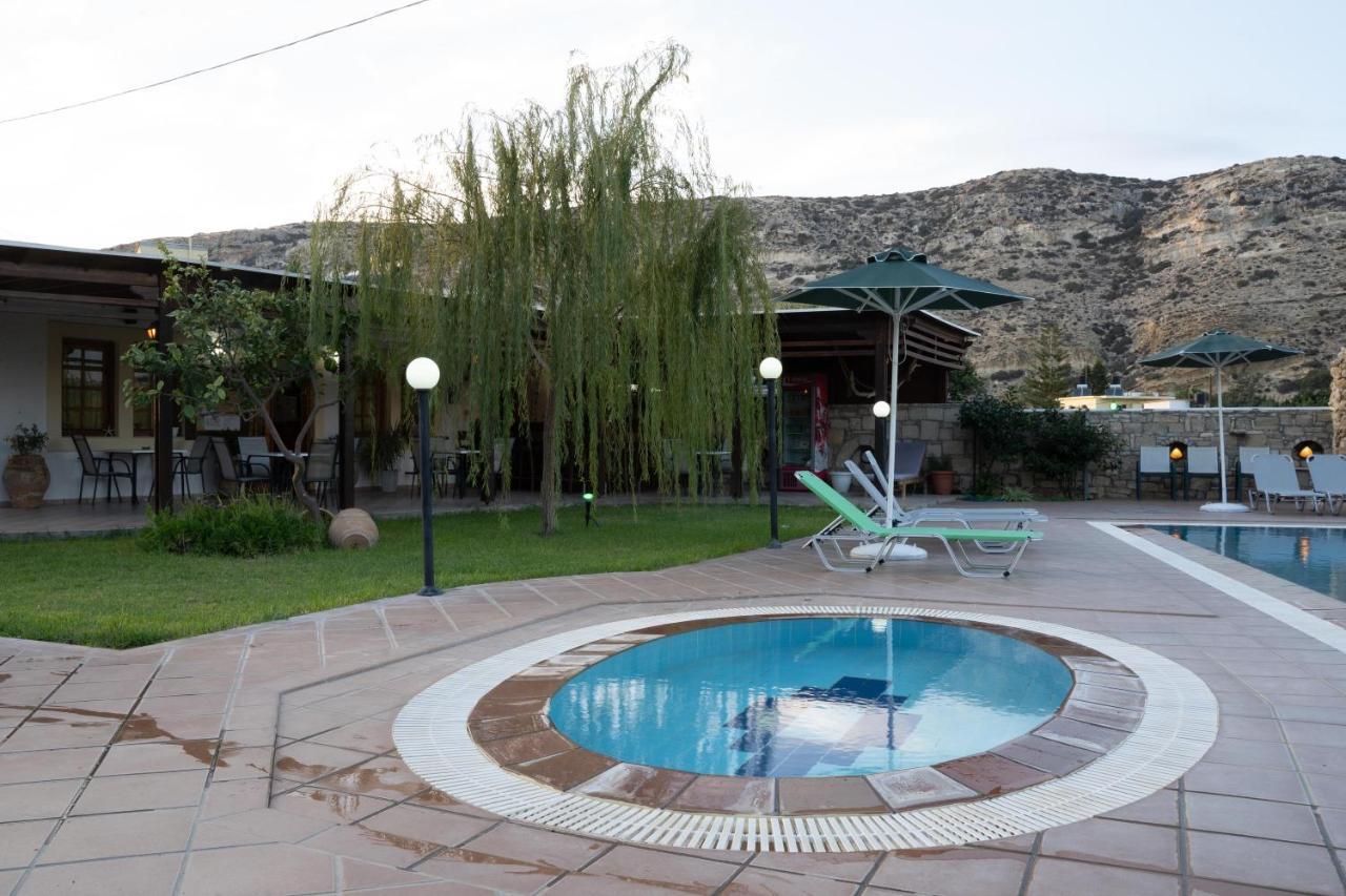 Dimitris Villa Hotel マタラ エクステリア 写真